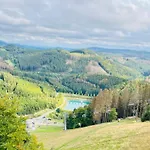 Maisonnette Am Bikepark Winterberg Mit Terrasse Loggia Garage
